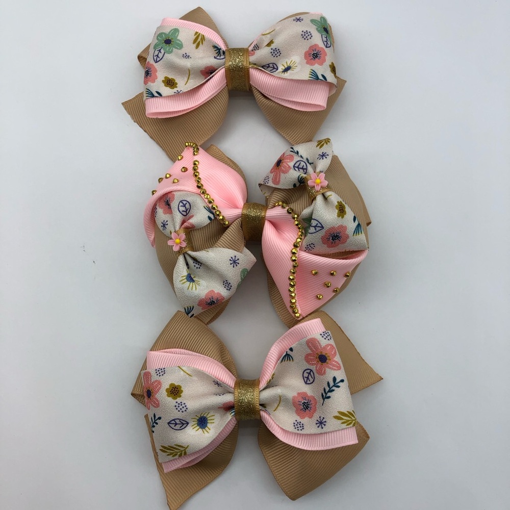 Hair bows (set of three )